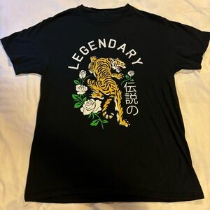 Legendary Tiger Short Sleeve Black Casual Crewneck Spring Kitty Shirt Size M